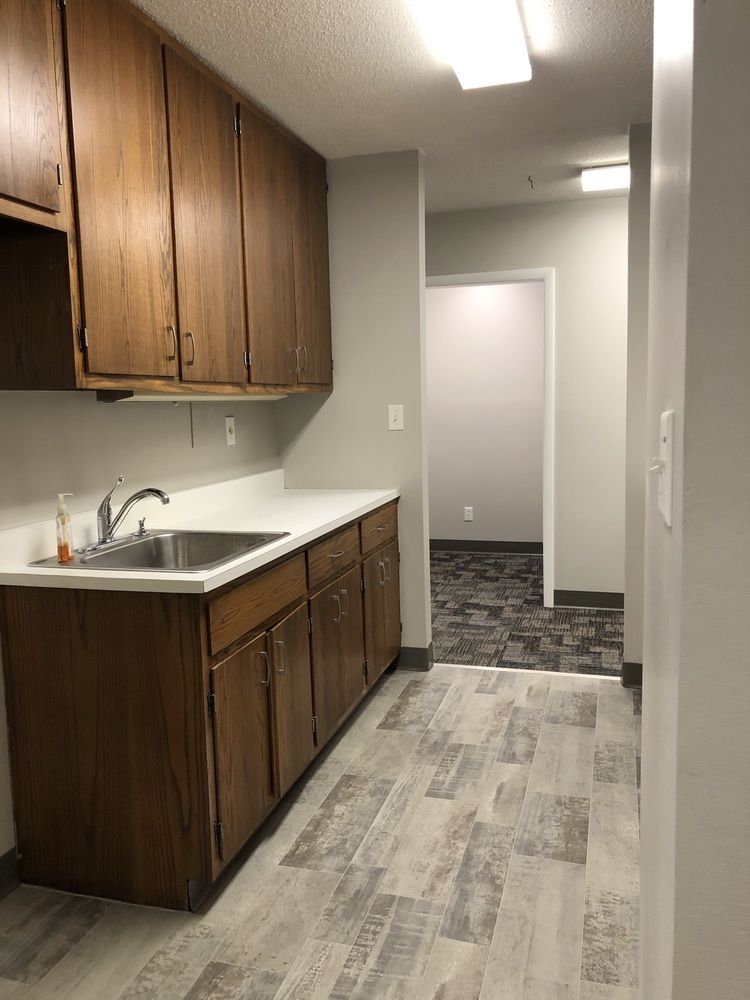 Medical/ Professional Office : 360 Plaza Drive, Suite 1B, Columbus, IN 47201